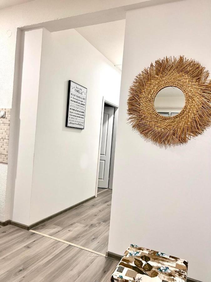 M Apartman Foca Kültér fotó