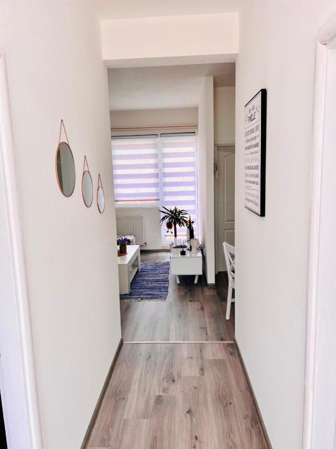 M Apartman Foca Kültér fotó