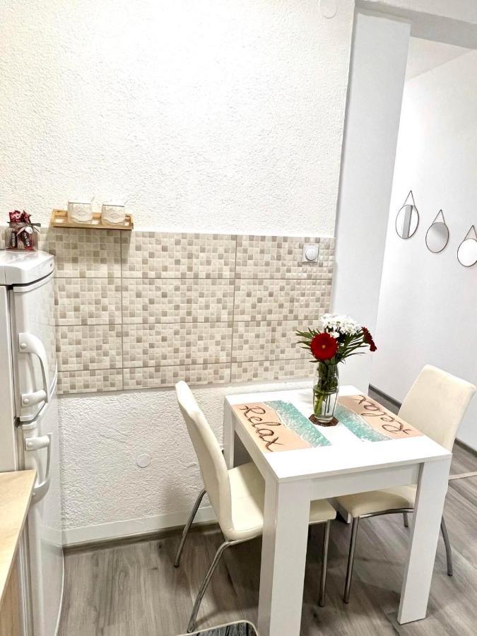 M Apartman Foca Kültér fotó